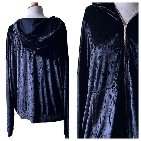 Fabletics Black Crushed velvet Zip Front Hoodie - Size 3X - Picture 3 of 11